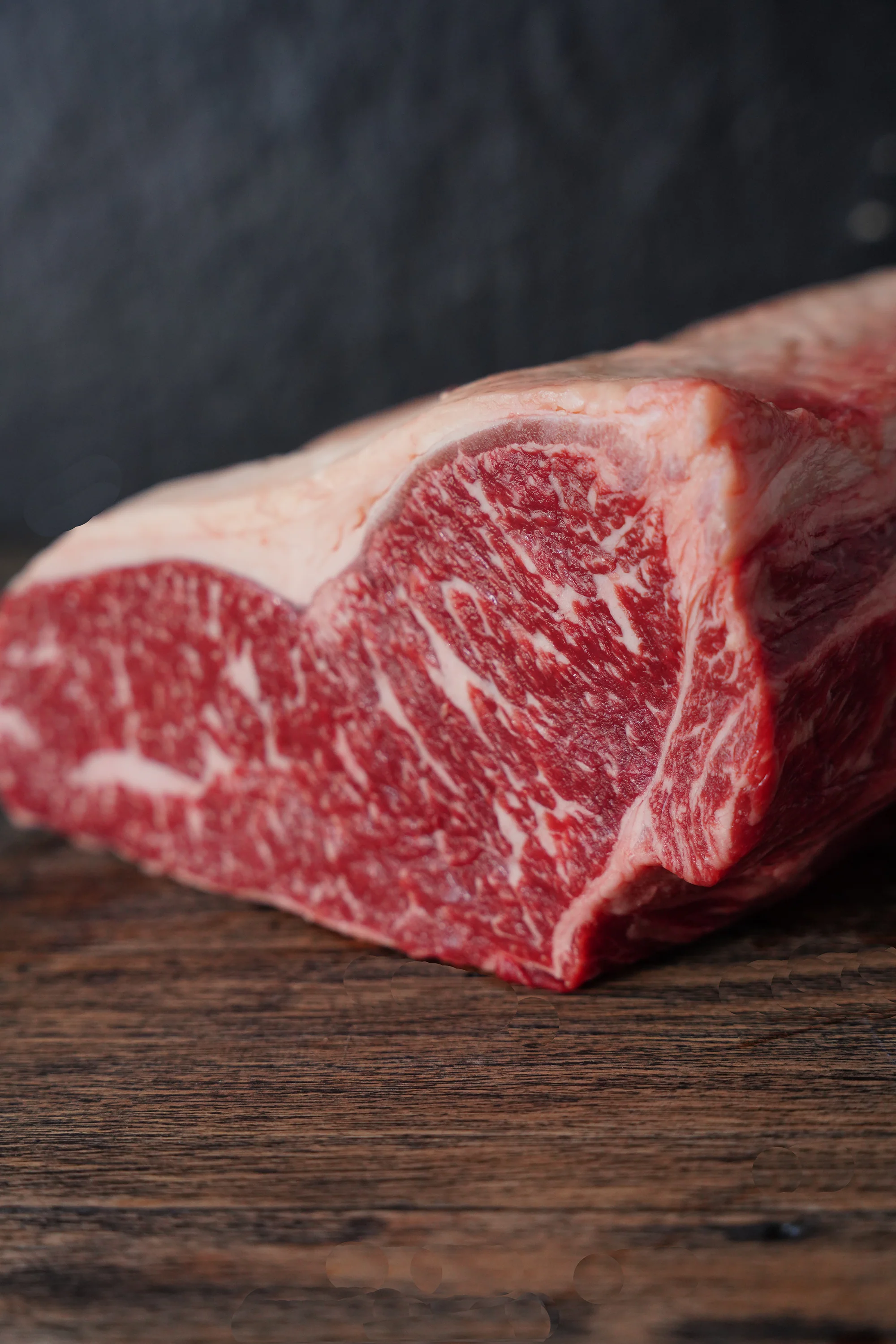 Wagyu Whole Porterhouse MB4 2kg - Image 2